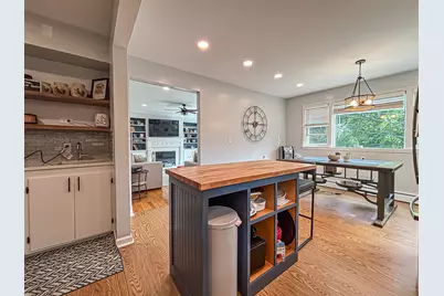 W164N8586  Hiawatha Ave, Menomonee Falls, WI 53051 - Photo 9
