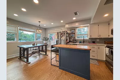 W164N8586  Hiawatha Ave, Menomonee Falls, WI 53051 - Photo 7