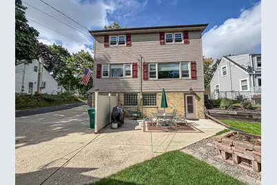 W164N8586  Hiawatha Ave, Menomonee Falls, WI 53051 - Photo 31