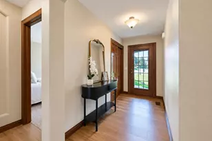 211 Kummrow Ct, Wales, WI 53183 - Photo 7