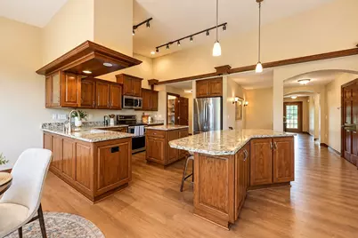211  Kummrow Ct, Wales, WI 53183 - Photo 17