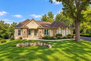 211 Kummrow Ct, Wales, WI 53183 - Photo 1