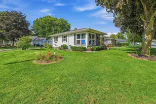 235 Marguerite Ct, Mayville, WI 53050 - Photo 25