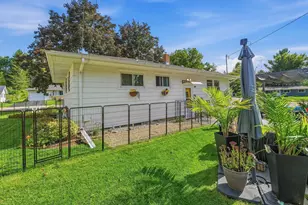 235 Marguerite Ct, Mayville, WI 53050 - Photo 27