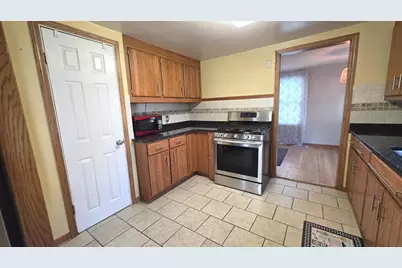 524 S Fourth St, Delavan, WI 53115 - Photo 7