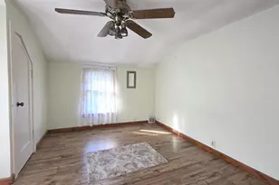 524 S 4th St, Delavan, WI 53115 - Photo 33