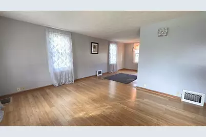 524 S Fourth St, Delavan, WI 53115 - Photo 17