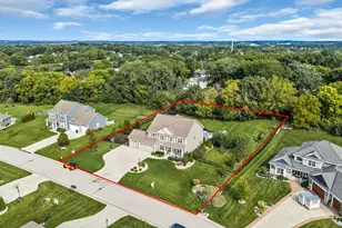 W275N342 Arrowhead Trail, Pewaukee, WI 53188 - Photo 75