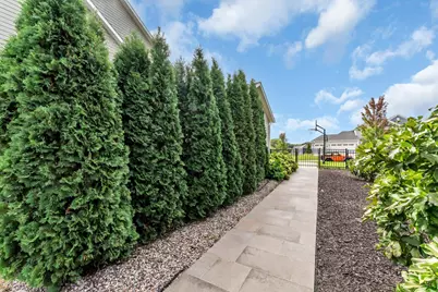 W275N342  Arrowhead Trl, Pewaukee, WI 53188 - Photo 69