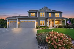 W275N342 Arrowhead Trail, Pewaukee, WI 53188 - Photo 1