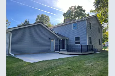 725 S Silverbrook Dr, West Bend, WI 53095 - Photo 3