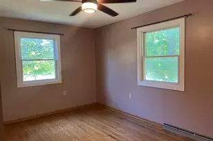 725 S Silverbrook Dr, West Bend, WI 53095 - Photo 19