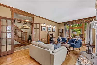 833  Walnut St, West Bend, WI 53095 - Photo 11