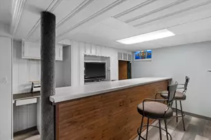 6536 W Burdick Ave, Milwaukee, WI 53219 - Photo 23