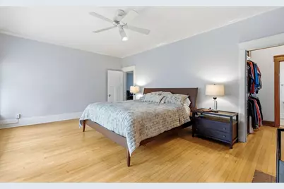 3007 N Farwell Ave, Milwaukee, WI 53211 - Photo 21