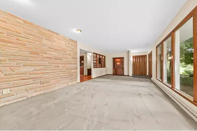 18175  Redvere Dr, Brookfield, WI 53045 - Photo 9