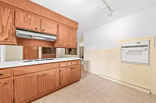 18175 Redvere Dr, Brookfield, WI 53045 - Photo 15