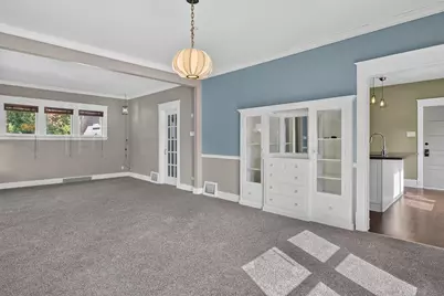 2127 S 9th St, Sheboygan, WI 53081 - Photo 5