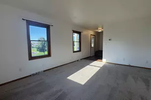 N93W27616 Quail Holw Ct, Lisbon, WI 53029 - Photo 7