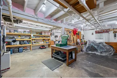 837 S 17th St, Milwaukee, WI 53204 - Photo 27