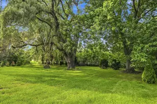 11145 N Riverland Ct, Mequon, WI 53092 - Photo 41