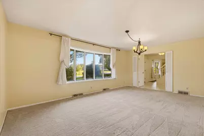 11145 N Riverland Ct, Mequon, WI 53092 - Photo 15