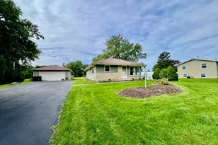 8401 S 36th St, Franklin, WI 53132 - Photo 37