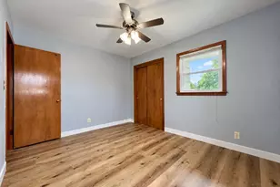 8401 S 36th St, Franklin, WI 53132 - Photo 21