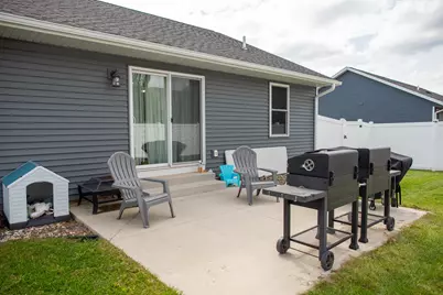 2332  Hanson Pl, Sparta, WI 54656 - Photo 5
