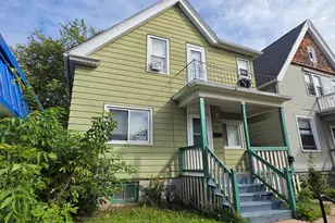 2856 N Holton St, Milwaukee, WI 53212 - Photo 3