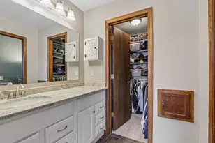 5809 83rd St, Kenosha, WI 53142 - Photo 21