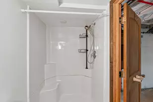 822 S 56th St, West Allis, WI 53214 - Photo 21