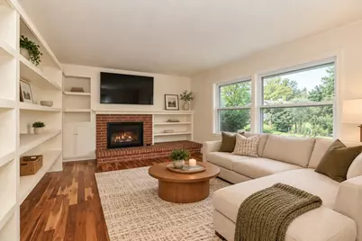 4930  Saxony Ln, Greendale, WI 53129 - Photo 27