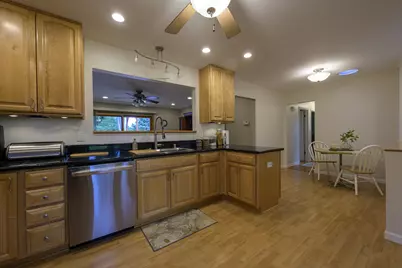 W262S3250  Ridge Rd, Waukesha, WI 53189 - Photo 3