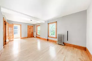 1574 S 79th St, West Allis, WI 53214 - Photo 27