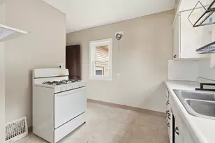 401 S 3rd St, Watertown, WI 53094 - Photo 9