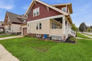 401 S 3rd St, Watertown, WI 53094 - Photo 3