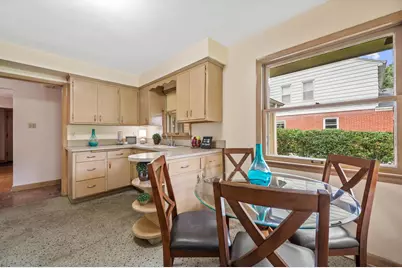 10541 W Woodward Ave, Wauwatosa, WI 53222 - Photo 9