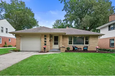 10541 W Woodward Ave, Wauwatosa, WI 53222 - Photo 27