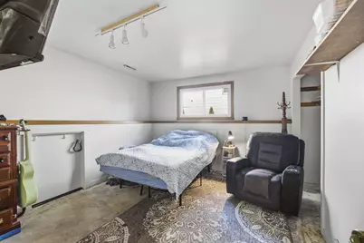 1336 S 92nd St, West Allis, WI 53214 - Photo 25