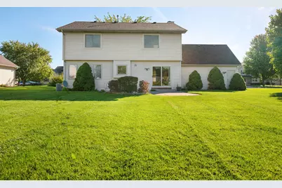 1142  Mulberry Ln, Racine, WI 53182 - Photo 31