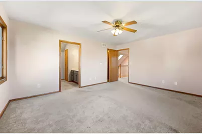 1142  Mulberry Ln, Racine, WI 53182 - Photo 21