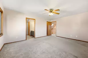 1142 Mulberry Ln, Racine, WI 53182 - Photo 21