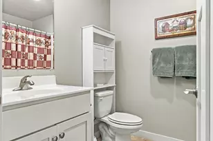 477 Coronado Cir, Onalaska, WI 54650 - Photo 33