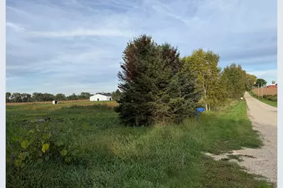 N7105  Hillside Dr, Concord, WI 53094 - Photo 7