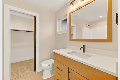 9951  Cygnet Ct, Mequon, WI 53097 - Photo 41