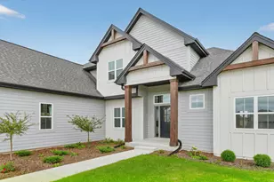 9951 Cygnet Ct, Mequon, WI 53097 - Photo 3