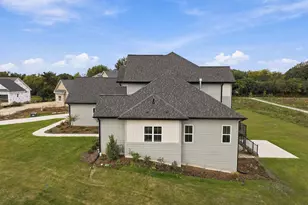 9951 Cygnet Ct, Mequon, WI 53097 - Photo 61