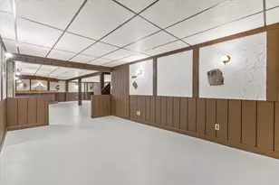 S77W22250 Eleanor St, Vernon, WI 53150 - Photo 23