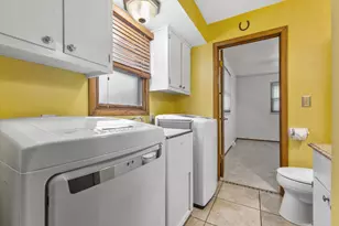 S77W22250 Eleanor St, Vernon, WI 53150 - Photo 21